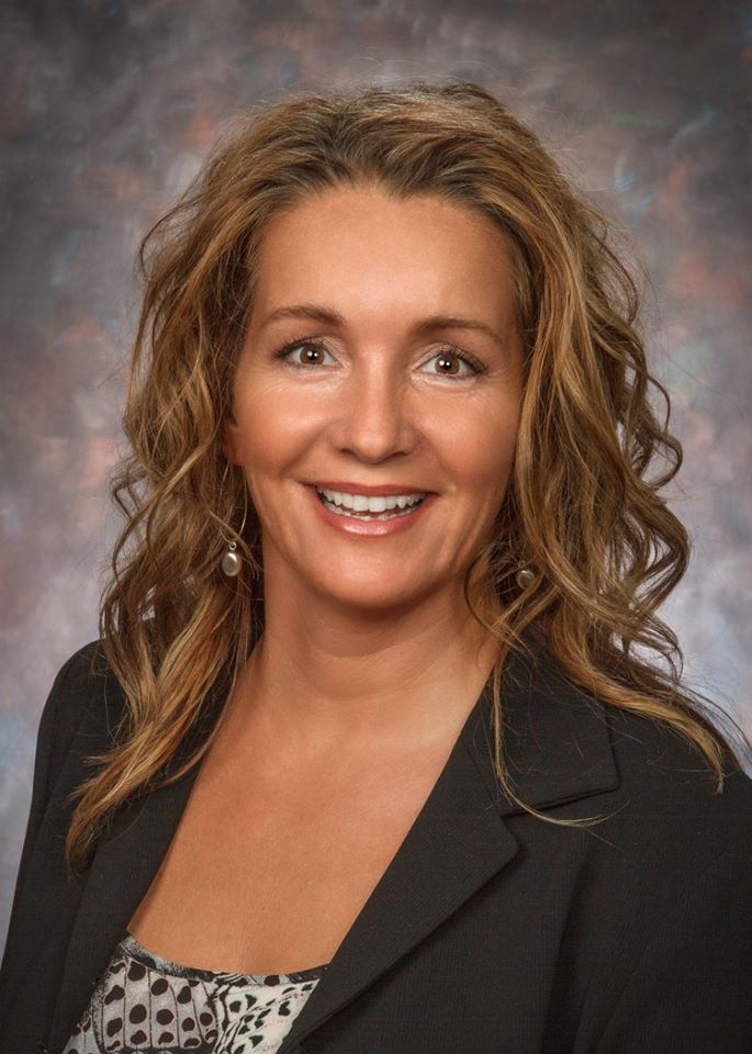 Loan Officer Tina Pier